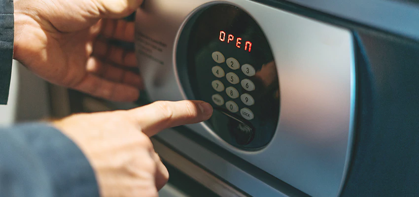 Cash Safe Openers in Lawndale, California