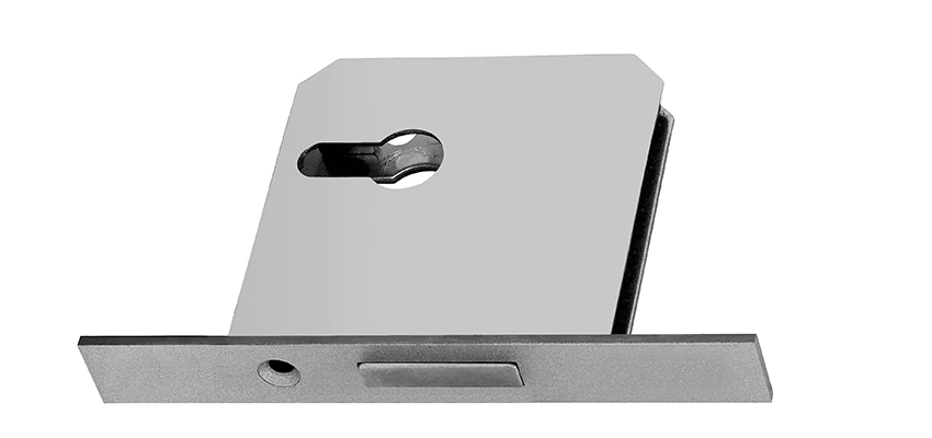 Fix A Deadbolt Door Lock in Lawndale, California